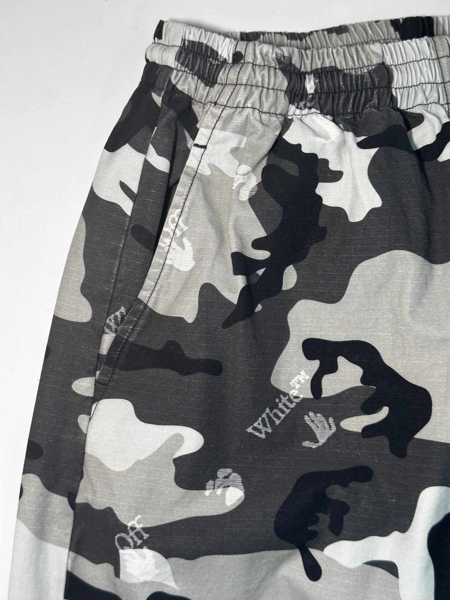Off-White Camouflage-print Logo Track Pants Size XS Retail Price - 1,171€