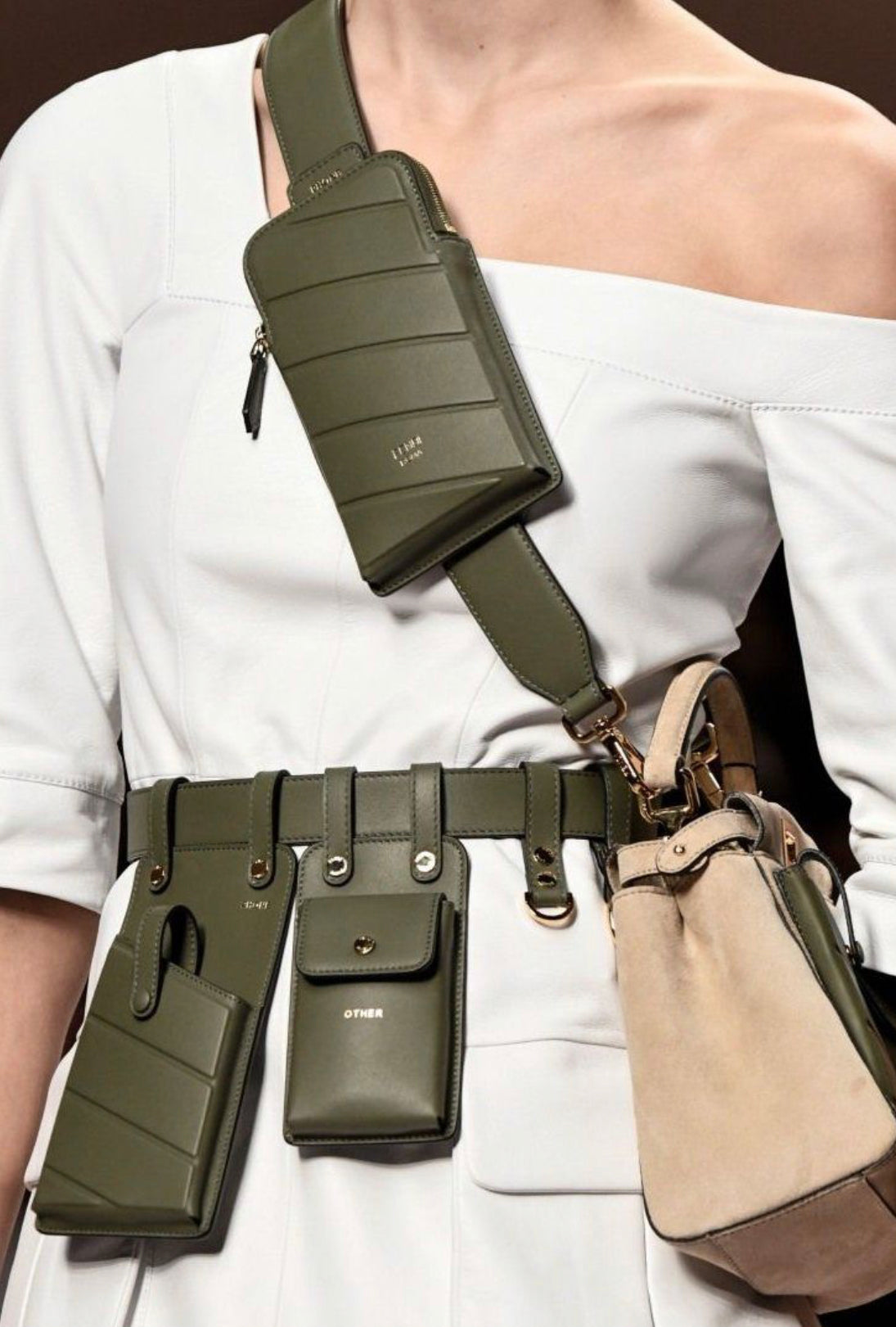 Fendi Multi-Accessory Leather Belt in Army Green 85cm
