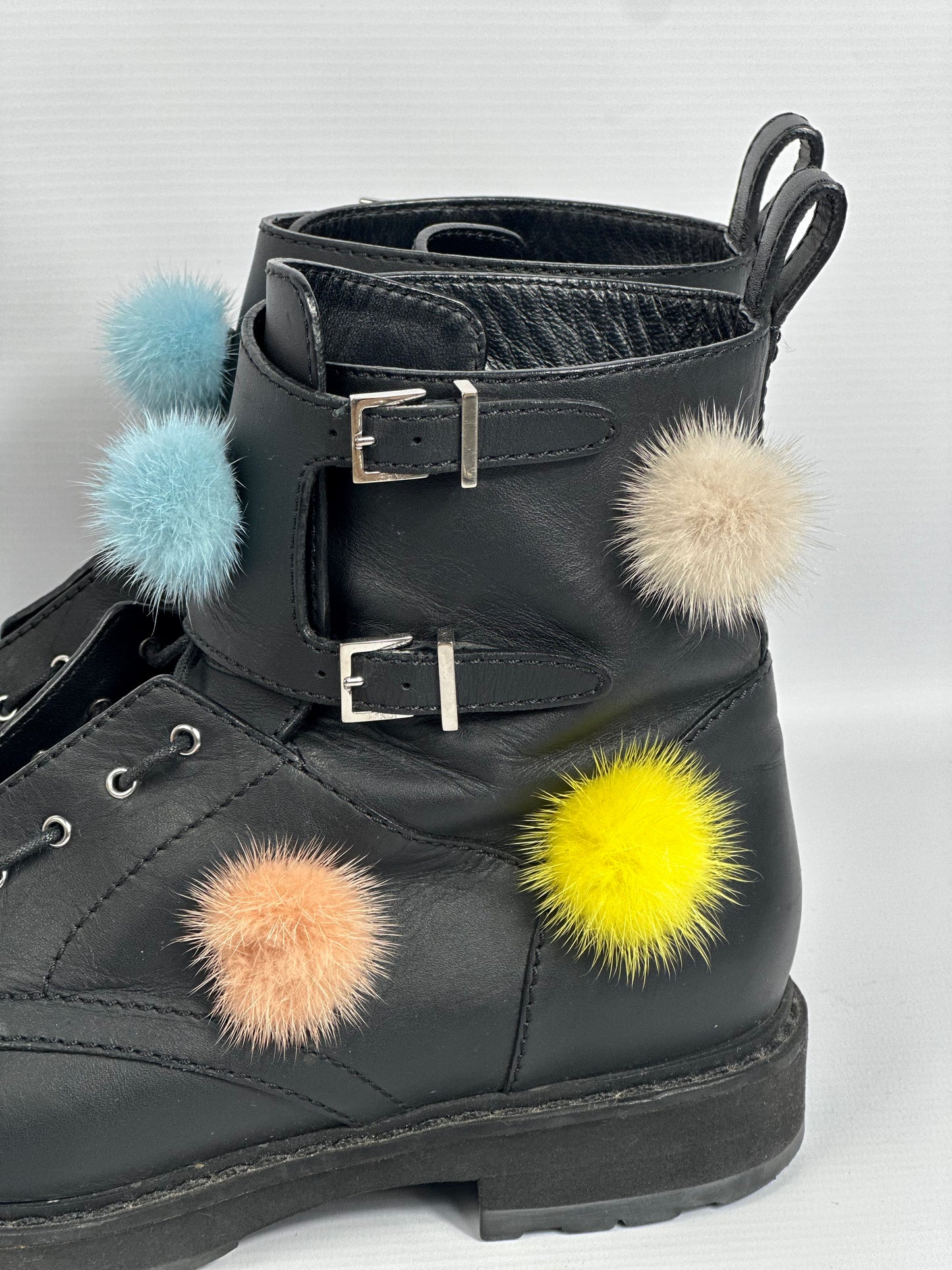 Fendi Black Mink Fur Ankle Boots With PomPom Size 38 Europe - Retail Price 990€