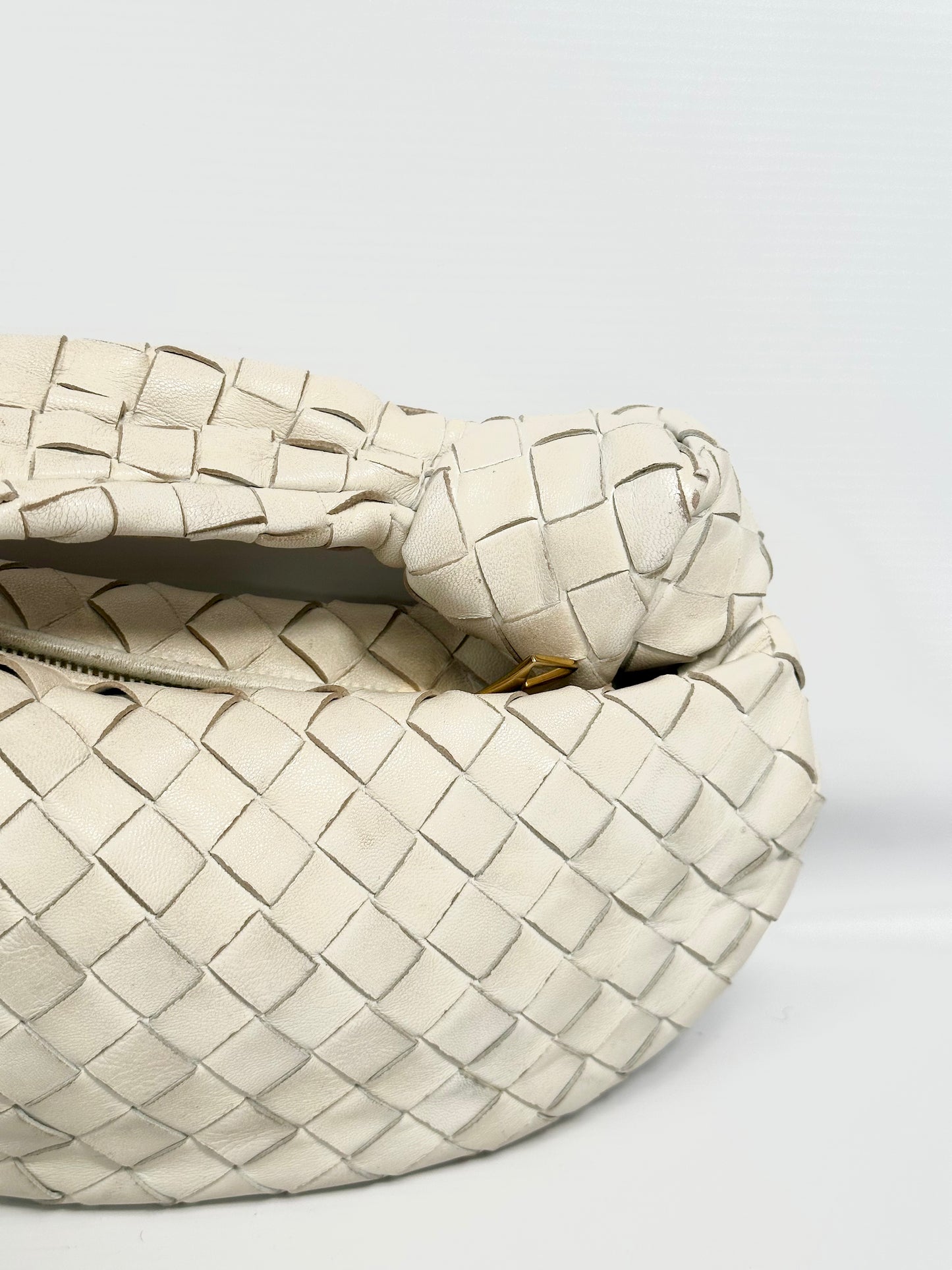 Bottega Veneta White 'Jodie' Bag In Leather RRP - 2,400€