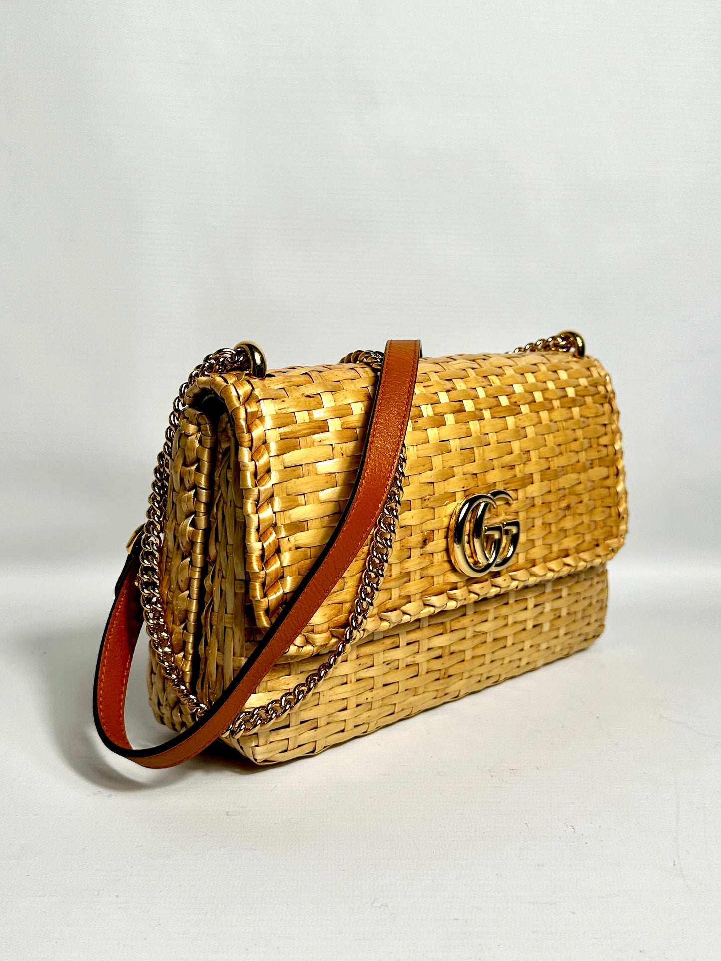 Gucci Natural Glazed Woven-Wicker Cestino Bag With Gold Hardware