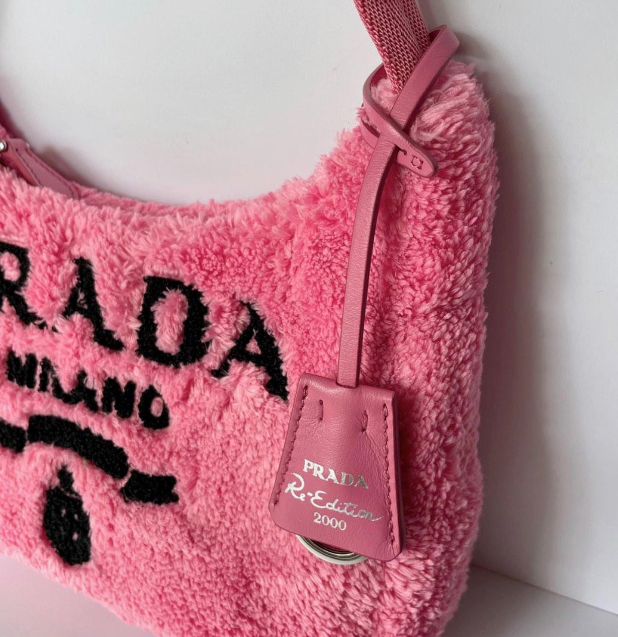 Prada Terry Pink Mini Re-Edition 2000 - Retail Price 950€