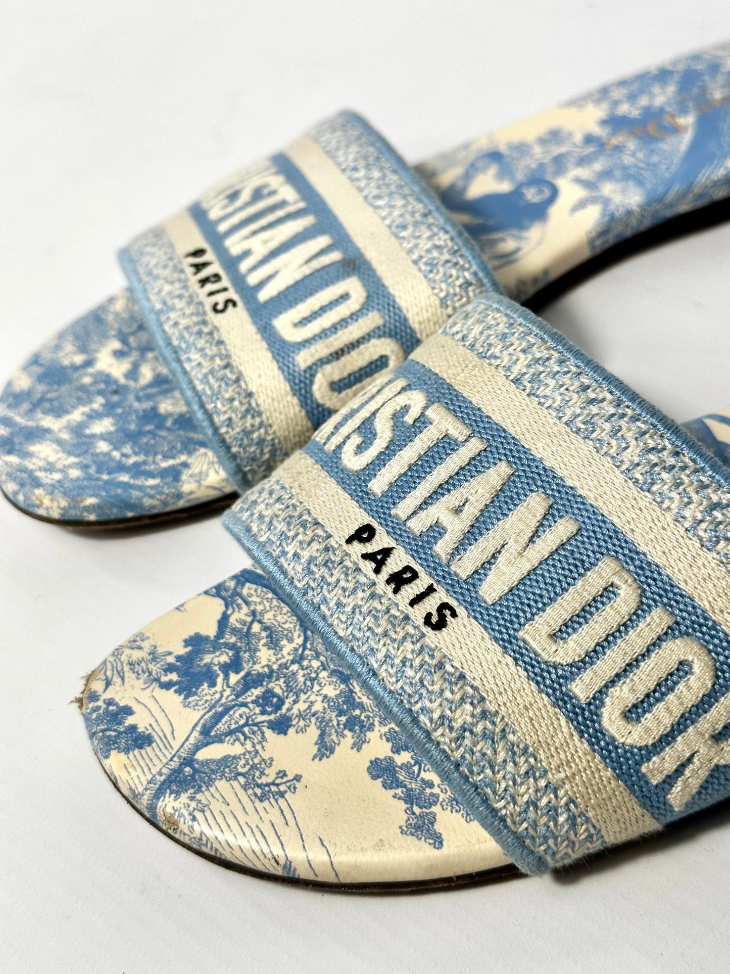 Dior Dway Embroidered Cotton Mules Size 37 Retail Price - 690€
