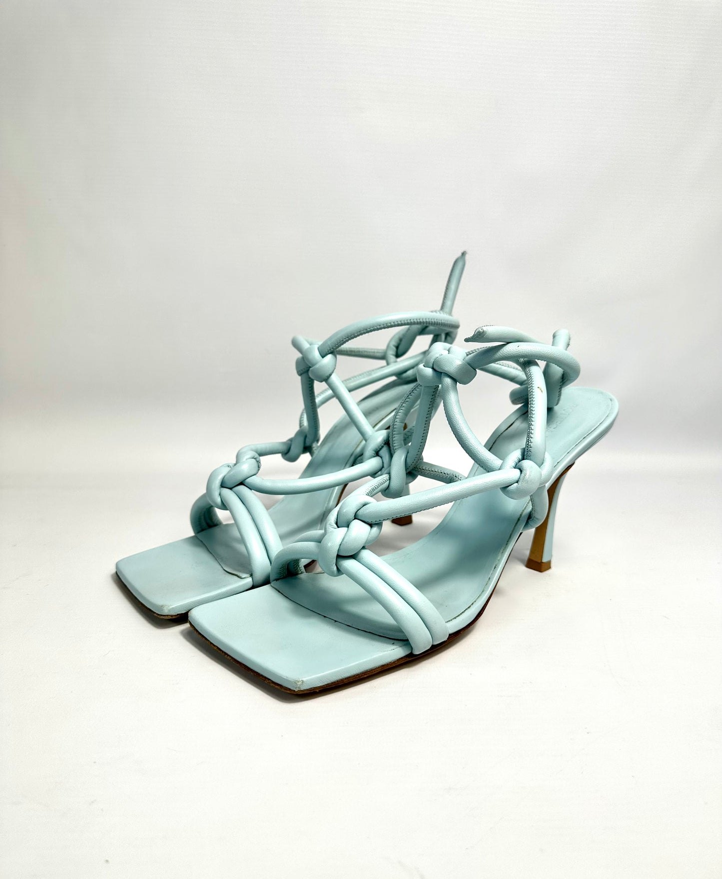 Bottega Veneta Baby Blue Knot Leather Heels Size Europe 40 - Retail Price 850€