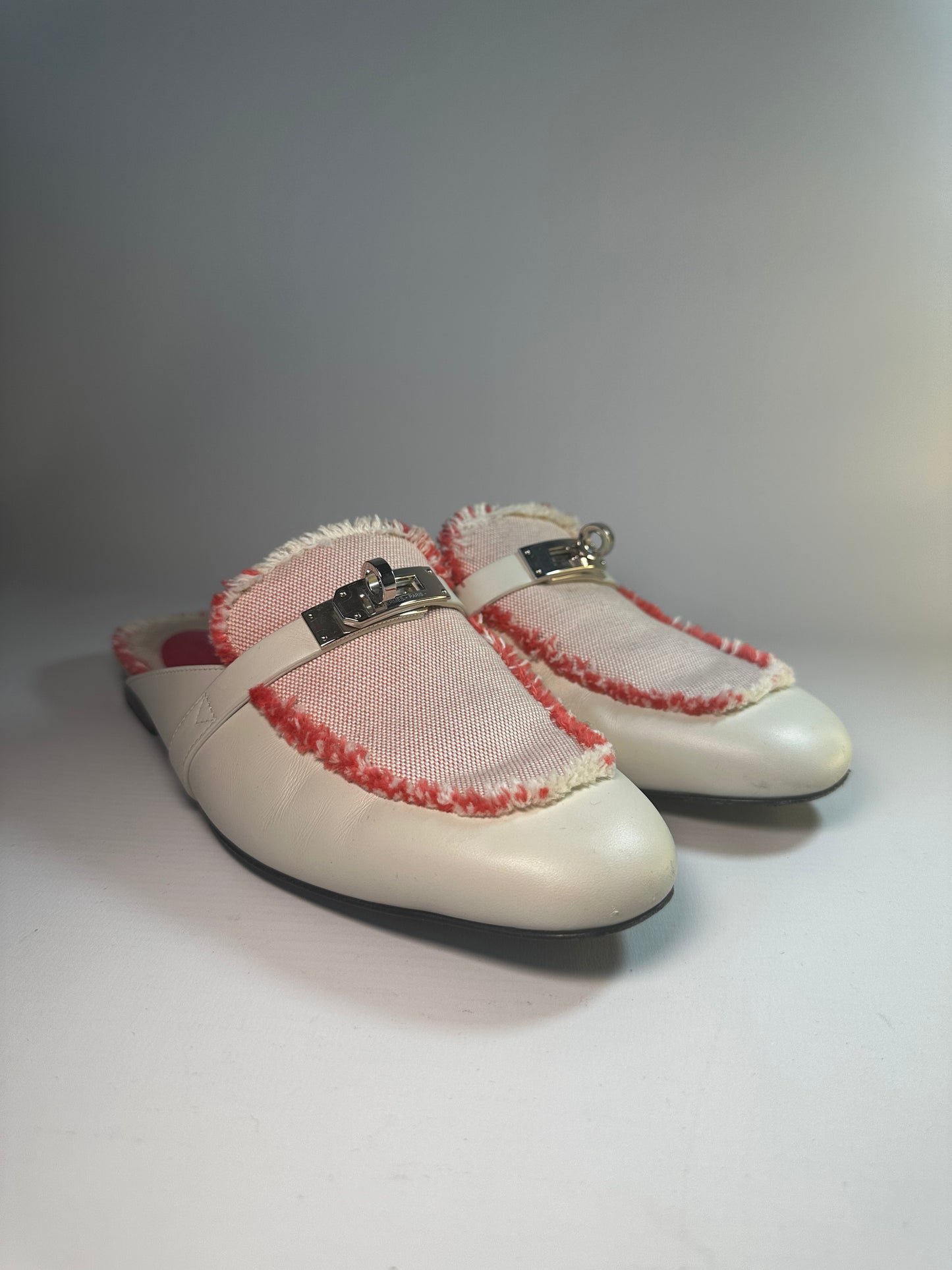 Hermès OZ Mules in Calfskin and Fringed H Canvas with Palladium Kelly Buckle Size Europe 36.5 Retail Price - 1,160€