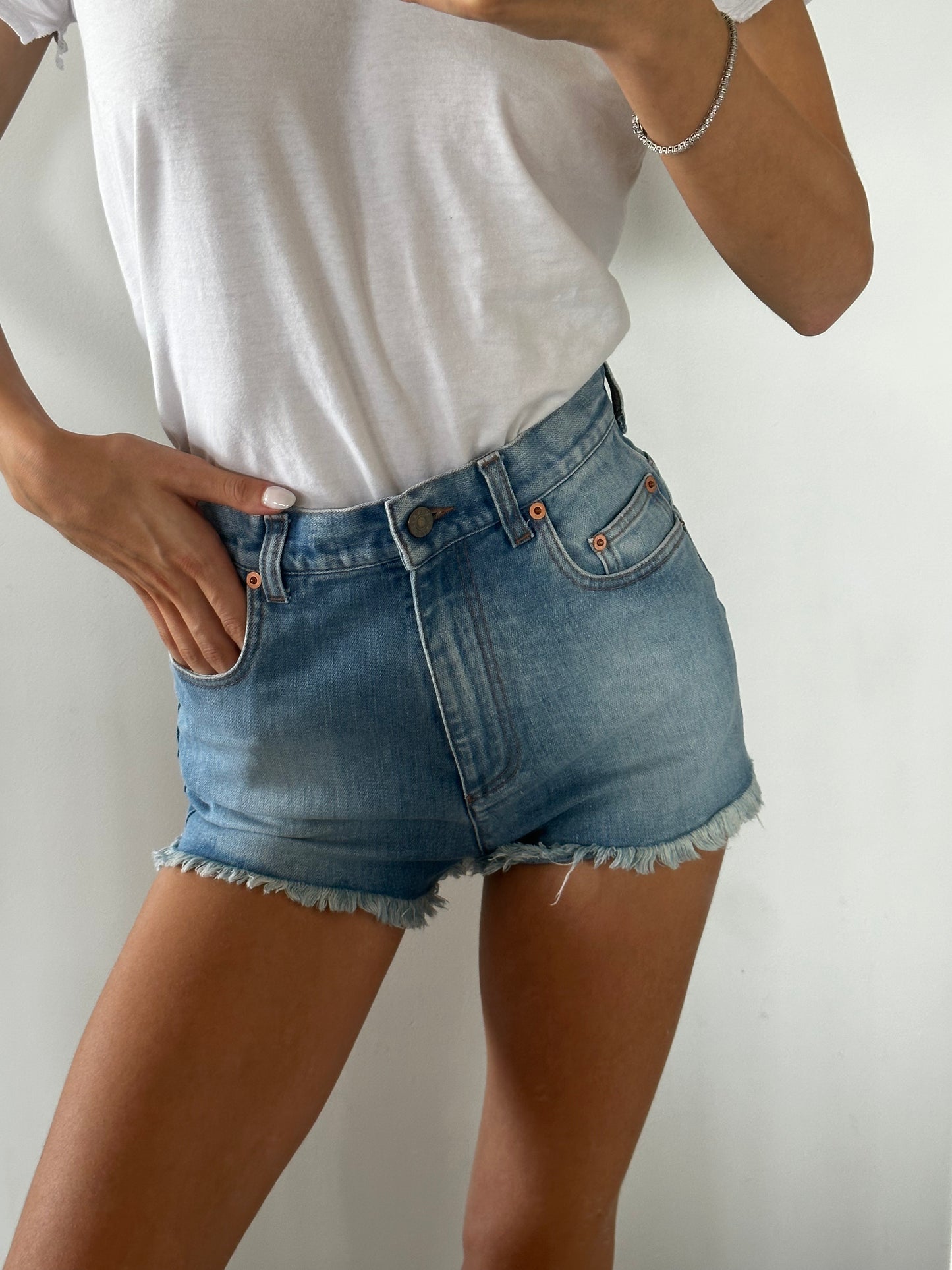 Gucci Demin Cherry Logo Shorts Size S