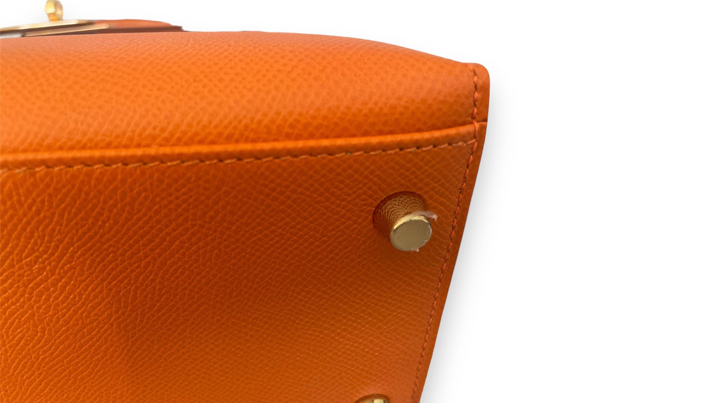 Hermès Orange Kelly Sellier 28cm Epsom Leather and Gold Hardware