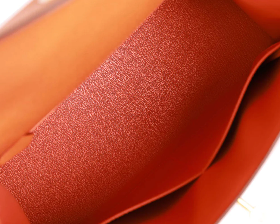 Hermès Orange Kelly Sellier 28cm Epsom Leather and Gold Hardware