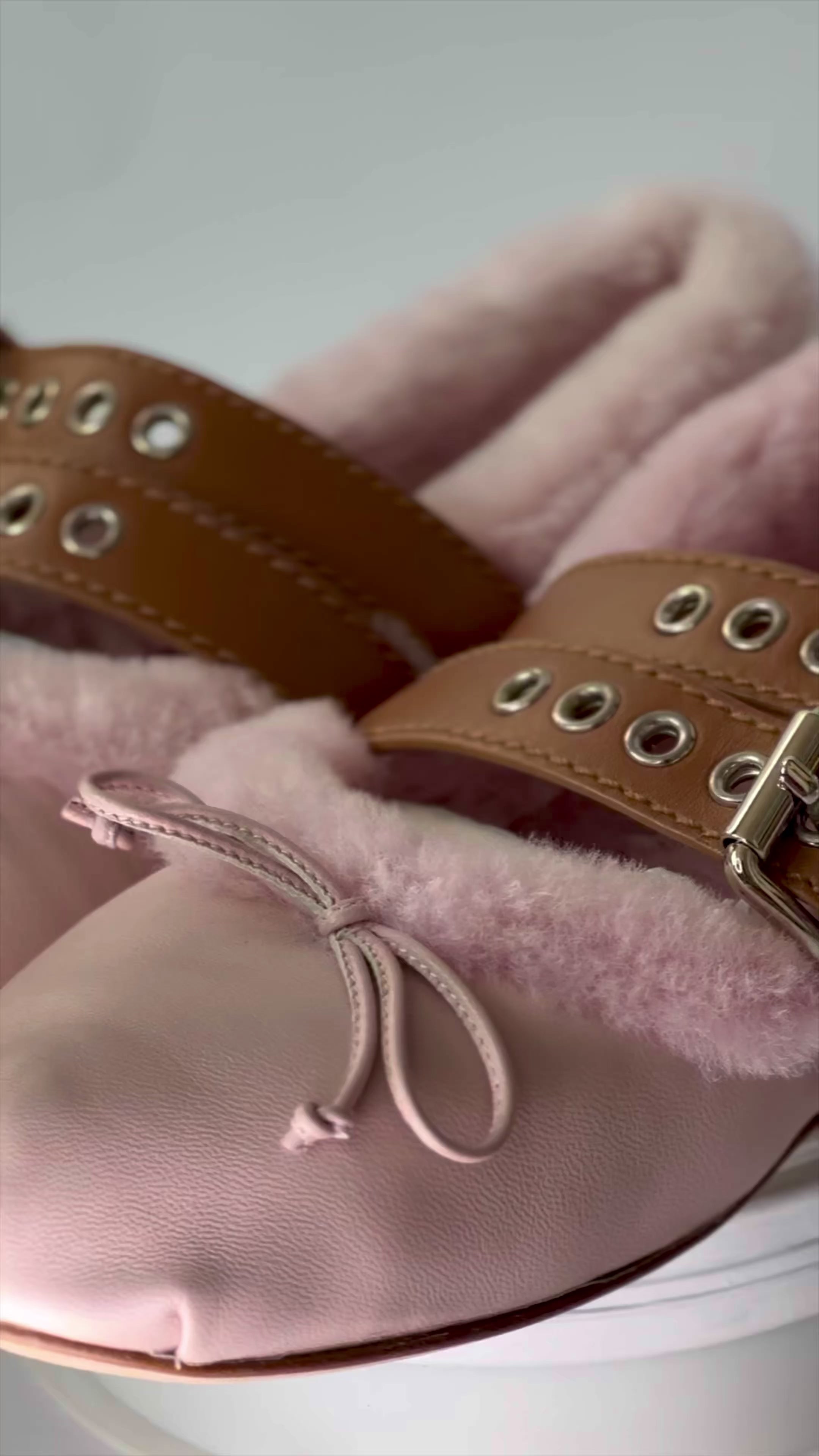 バレエシューズ MIUMIU POWDER PINK LEATHER BALLERINAS Miu Miu Leather Ballerina Shoes | Pink | FARFETCH